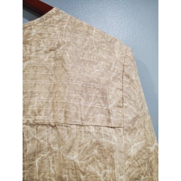 Chico's Tan/Cream Crackle Print Embroidered Floral V-Neck Popover Top Sz 3 XL - Picture 11 of 12